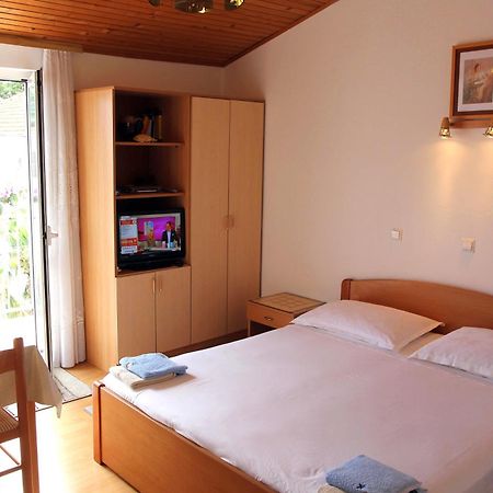 Apartments J&R Babara Biograd Na Moru Bilik gambar