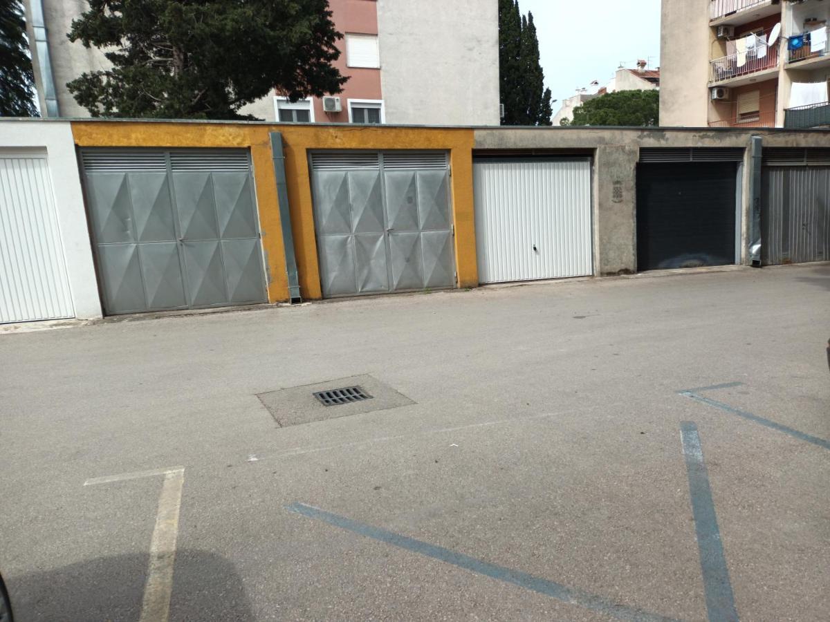 Apartments J&R Babara Biograd Na Moru Bilik gambar