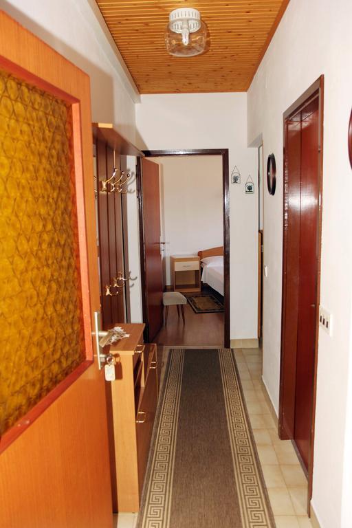 Apartments J&R Babara Biograd Na Moru Bilik gambar