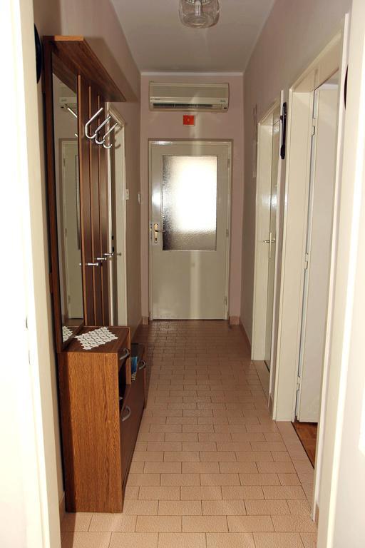 Apartments J&R Babara Biograd Na Moru Bilik gambar