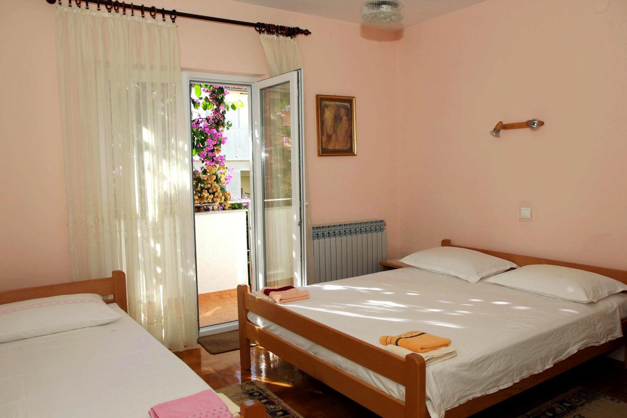 Apartments J&R Babara Biograd Na Moru Bilik gambar