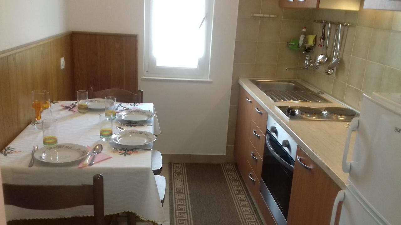Apartments J&R Babara Biograd Na Moru Luaran gambar